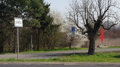 01 Uklidme Cesko - Zeletice misto srazu.jpg
